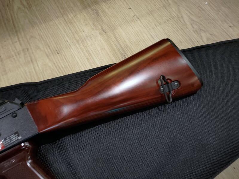 二手寄賣 近全新 日本 馬牌 MARUI AKM GBB 全金屬 瓦斯槍 1槍1匣 含槍袋