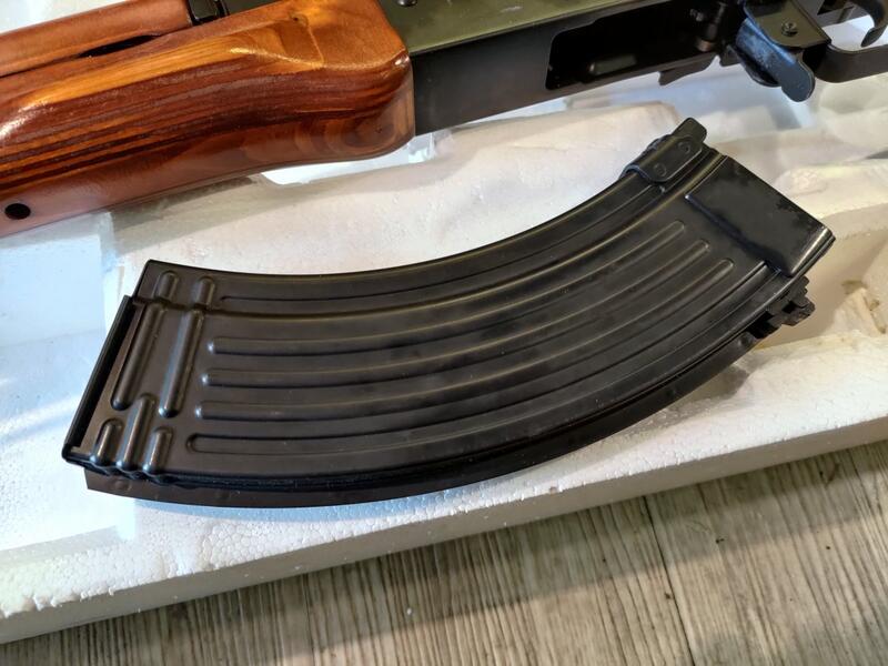 二手寄賣 9成新 GHK AIMS V2 瓦斯槍 GBB 1槍1匣 鋼製 原木 實木 AKM AK74 AK47