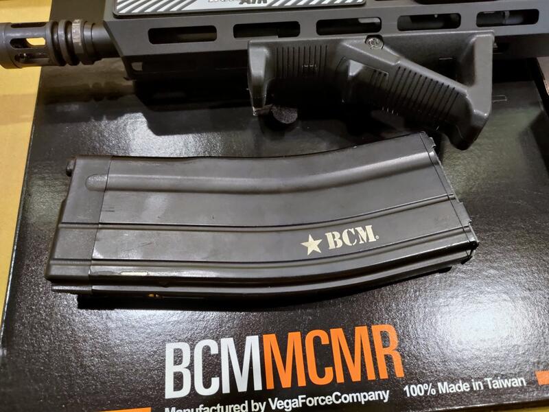 二手寄賣 近全新 VFC BCM MCMR CQB 11.5 GBB 授權刻字 全金屬 瓦斯槍 1槍1匣