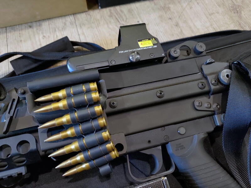 二手寄賣 9成新 VFC FN MK48 MOD1 AEG 電動槍 DX頂規版 電池.充電器.內紅點.背帶.槍袋