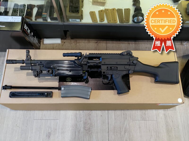 二手寄賣 近全新 VFC M249 SAW GBB 瓦斯槍 1槍1匣